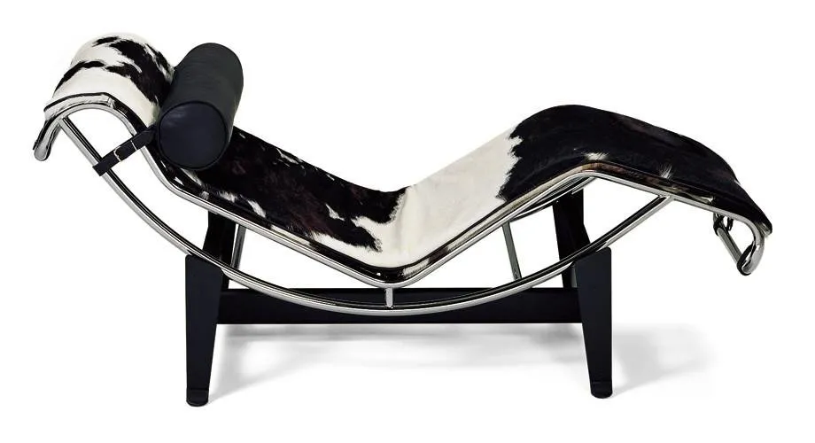 Le Corbusier Chaise Lounge in Pony (LC4)