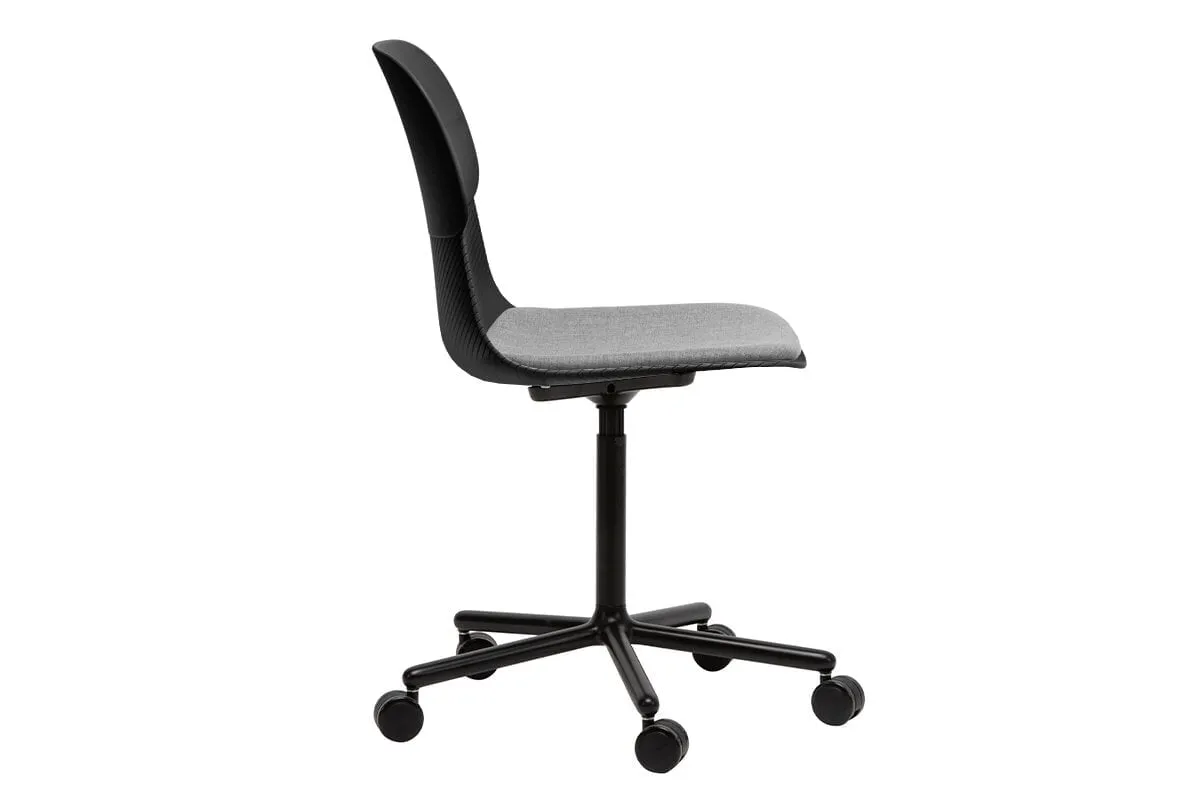 Sammy Plastic Chair - Swivel Base