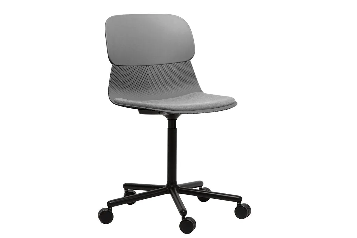 Sammy Plastic Chair - Swivel Base