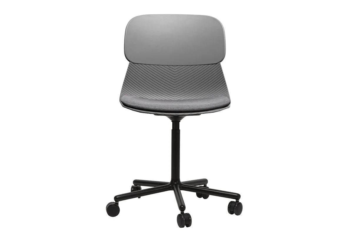 Sammy Plastic Chair - Swivel Base