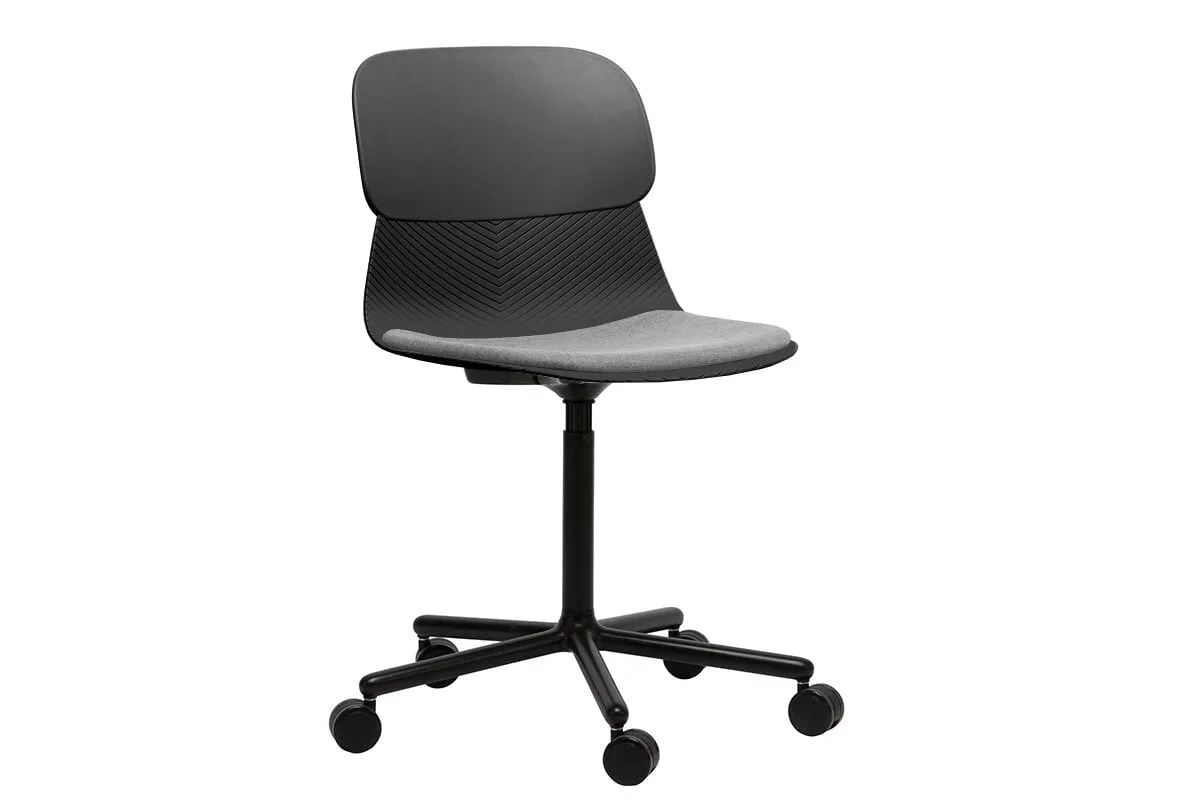 Sammy Plastic Chair - Swivel Base