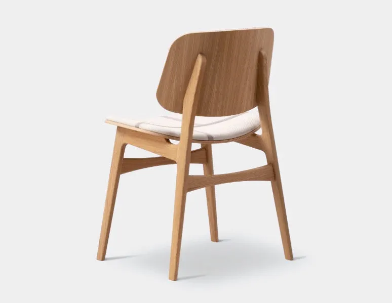 Søborg Wood Base Front Upholstered