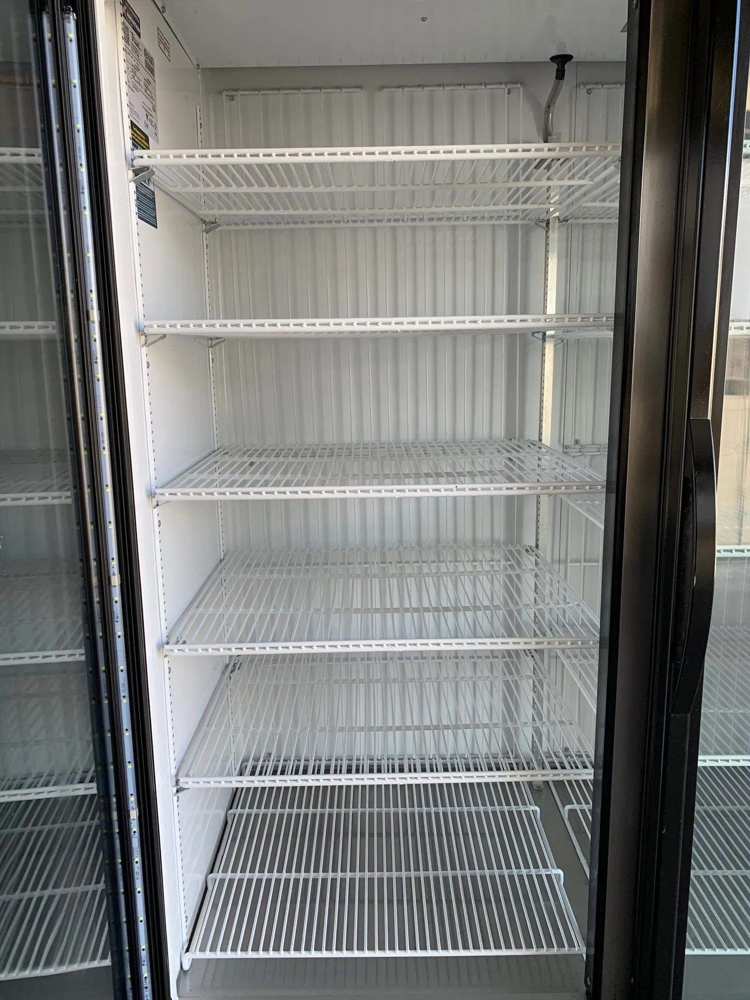 True - GDM-49 - 2 door glass cooler 2019 (Used)